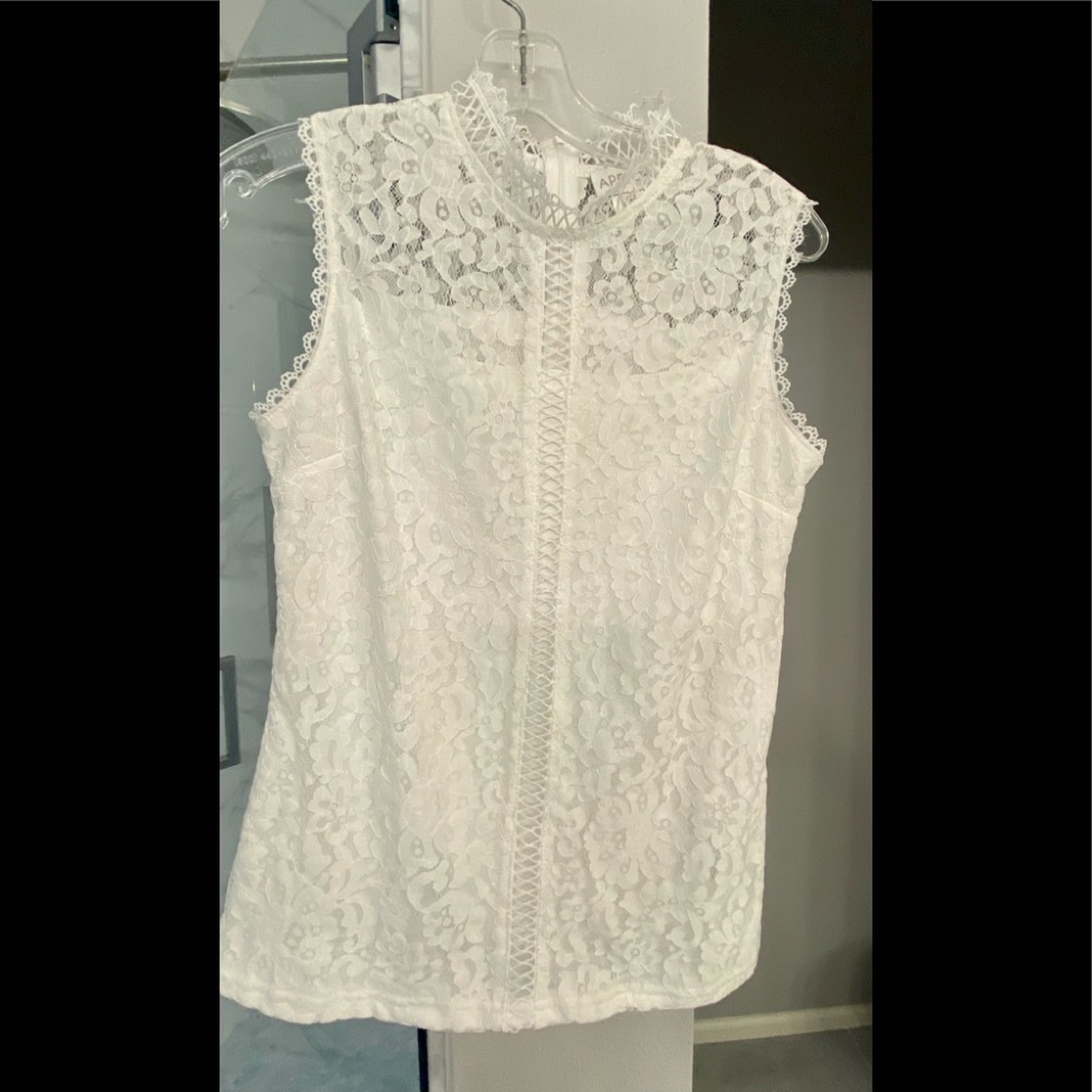 Lace high neck sleeveless top